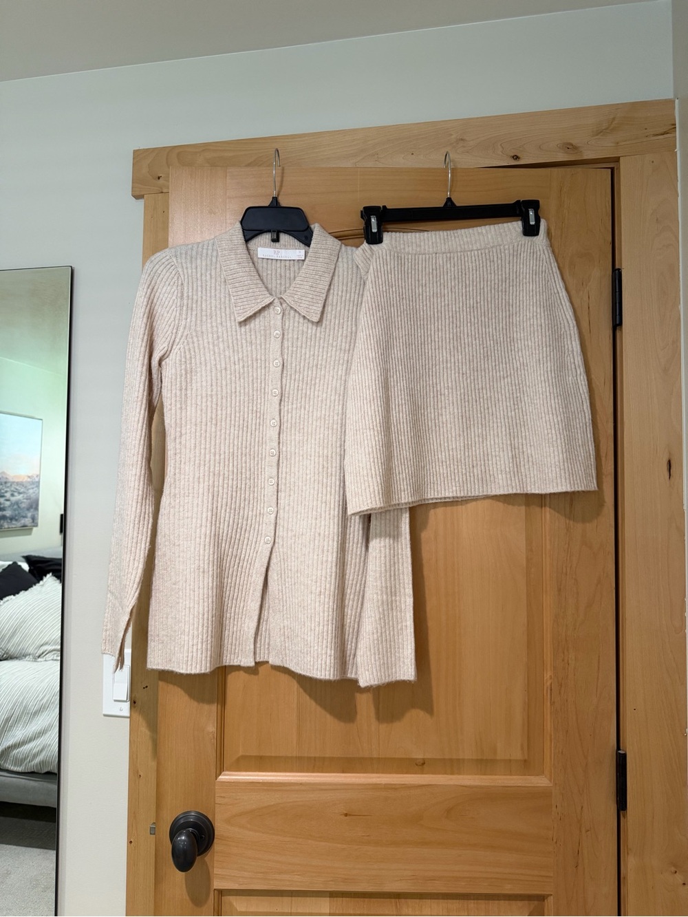 Rachel Parcell Cream Ribbed Knit Skirt Set - Collared Cardigan & Mini Skirt